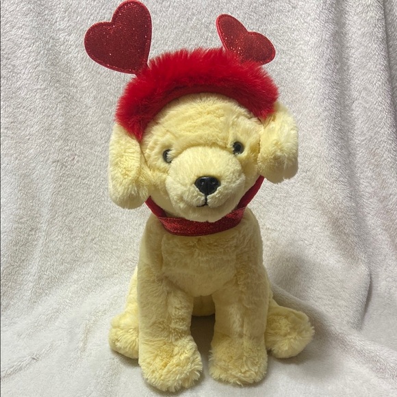 FAO Schwarz Other - FAO Schwarz 12" Sparklers Toy Plush Labrador with Removable Red Heart Boppers
